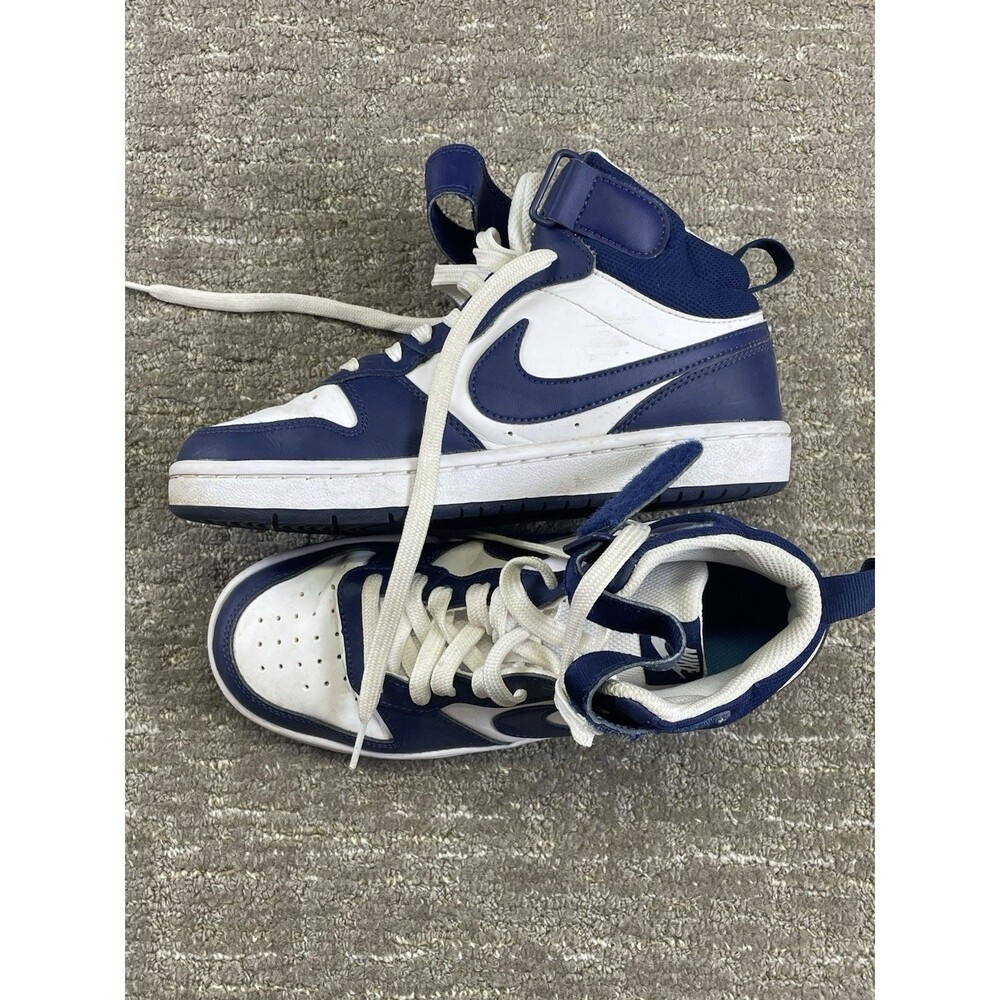 Nike Court Borough Mid 2 GS Colorblock Leather Mid Top Sneaker 4.5Y navy blue